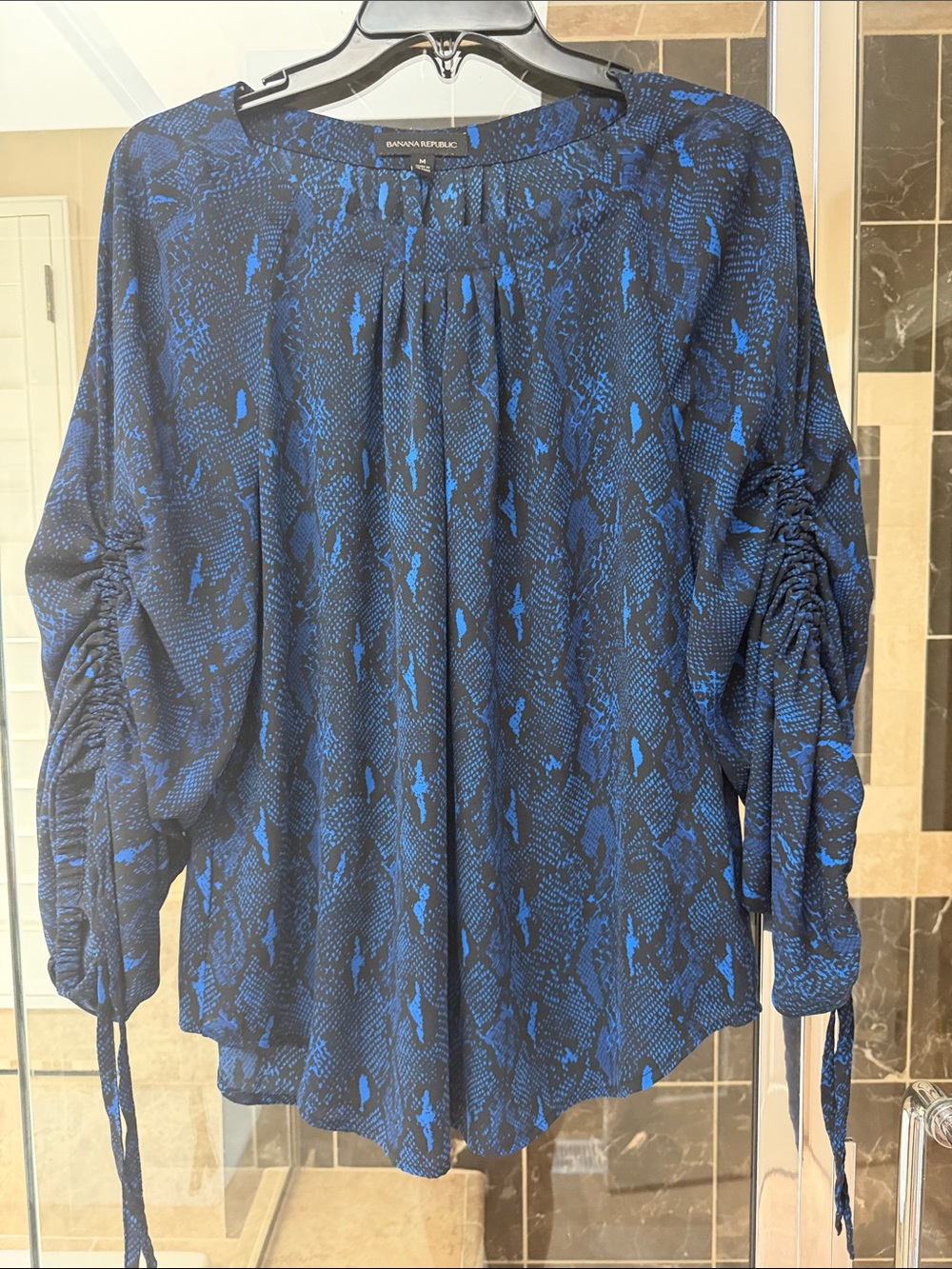 Banana Republic Blue Snake-Print Ruched Sleeve Blouse